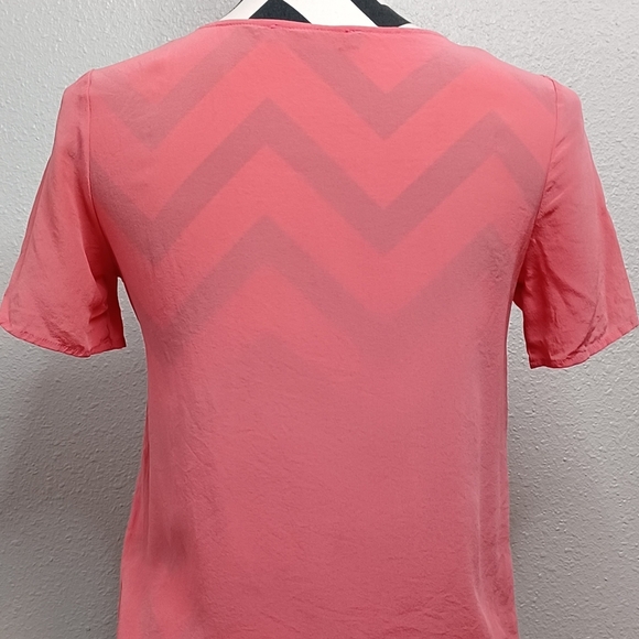 Zoe & Sam 100% Silk Short-Sleeve Blouse - Picture 5 of 14